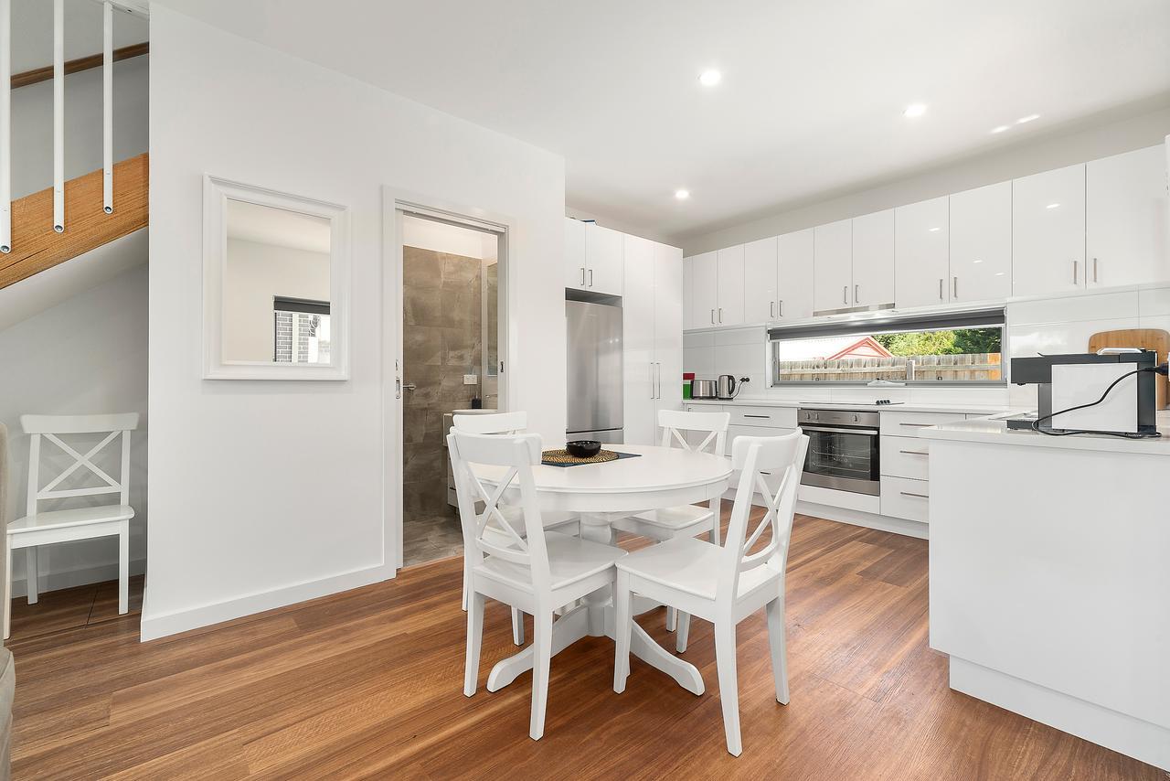 Rosewater Townhouses Dromana Bagian luar foto