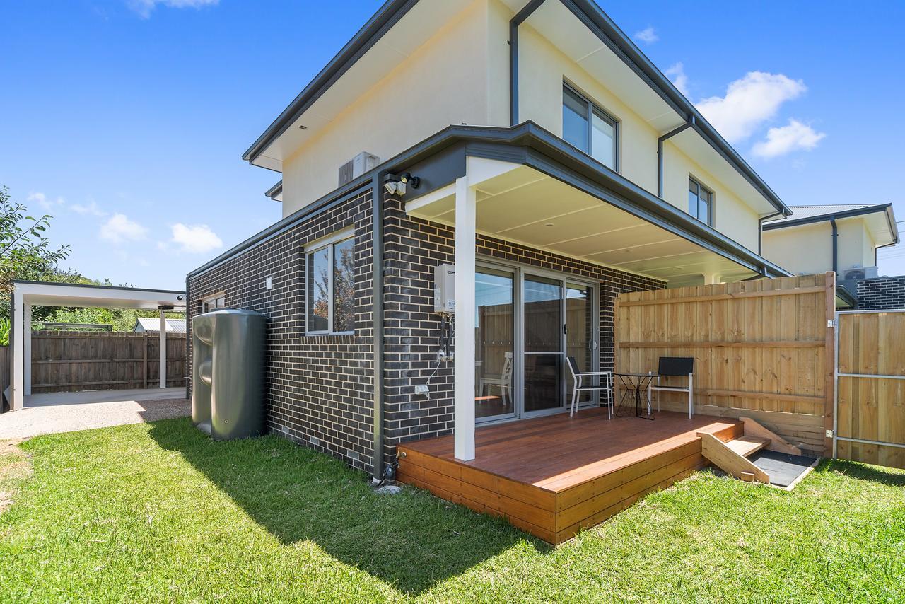 Rosewater Townhouses Dromana Bagian luar foto