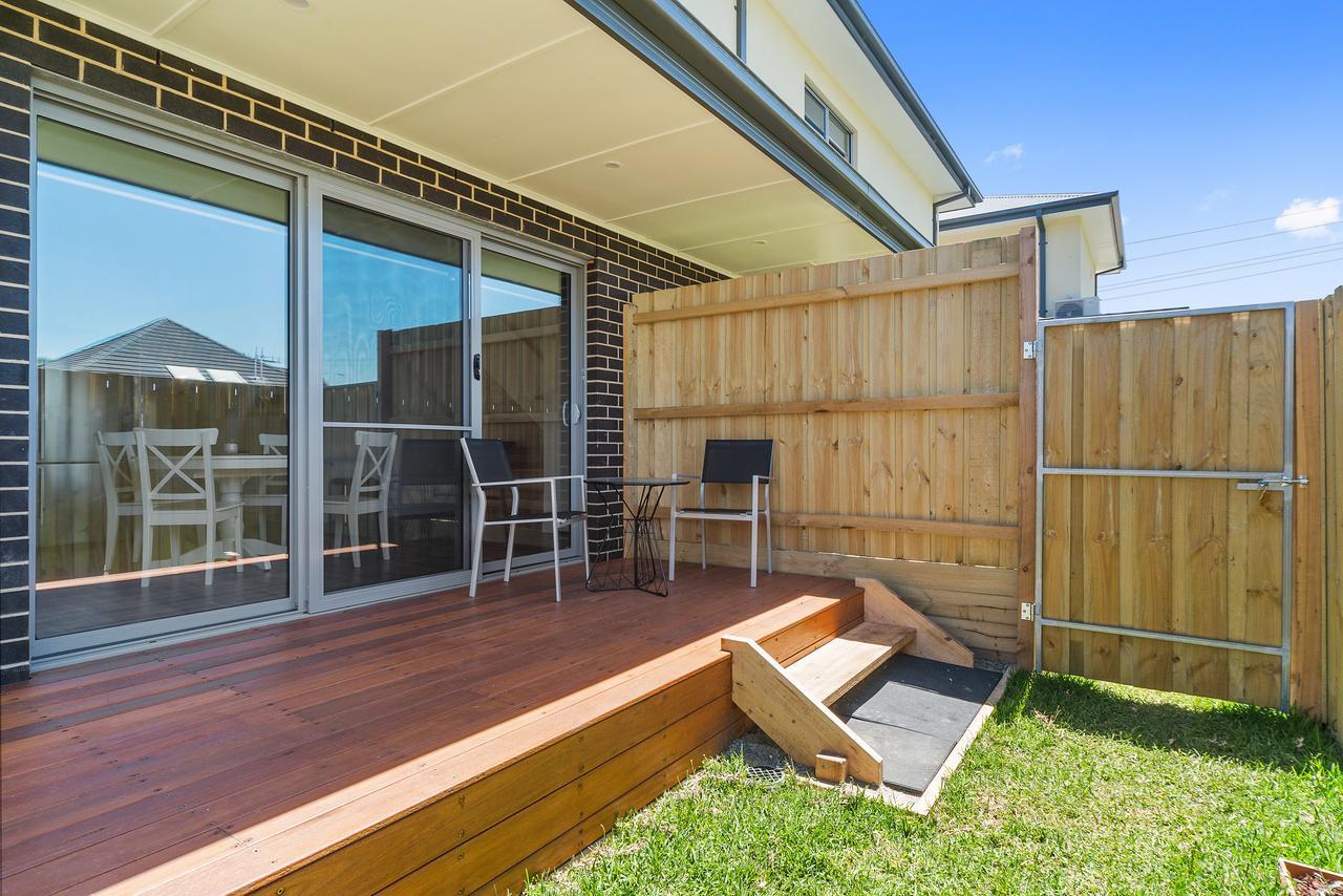 Rosewater Townhouses Dromana Bagian luar foto
